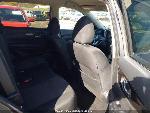 Nissan ROGUE SV 2018 5N1AT2MV5JC833799 Image 8