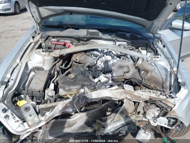 1ZVBP8EMXE5210871 Ford Mustang V6 Premium