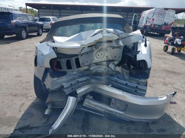 1ZVBP8EMXE5210871 Ford Mustang V6 Premium