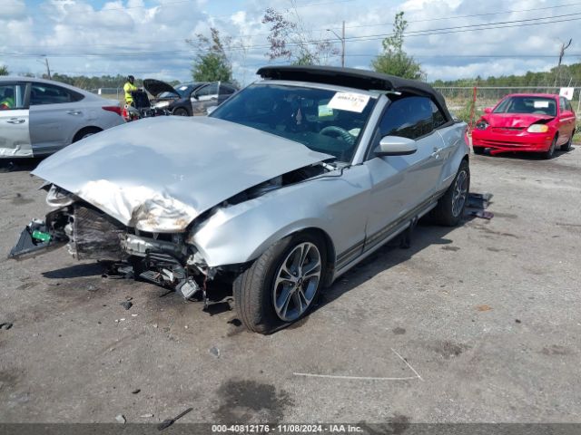 1ZVBP8EMXE5210871 Ford Mustang V6 Premium