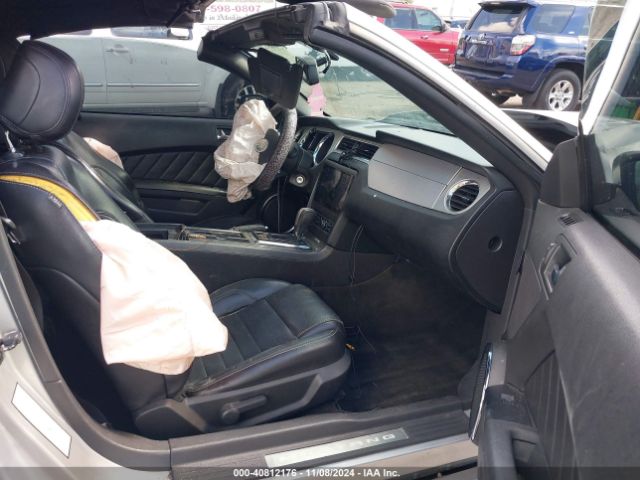 1ZVBP8EMXE5210871 Ford Mustang V6 Premium