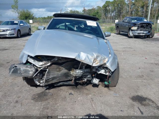 1ZVBP8EMXE5210871 Ford Mustang V6 Premium