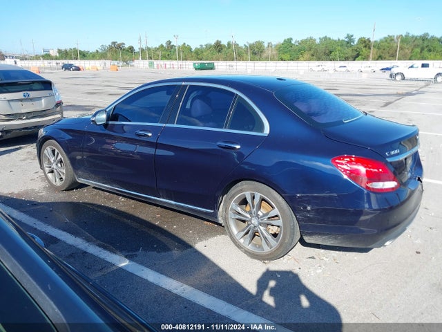 55SWF4JB4GU161297 Mercedes-Benz C 300 Luxury/sport