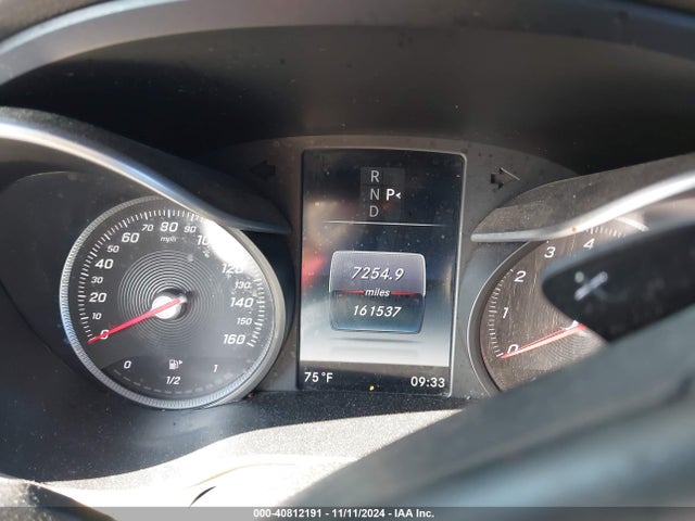55SWF4JB4GU161297 Mercedes-Benz C 300 Luxury/sport
