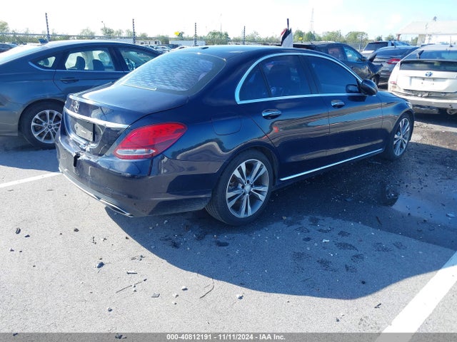 55SWF4JB4GU161297 Mercedes-Benz C 300 Luxury/sport