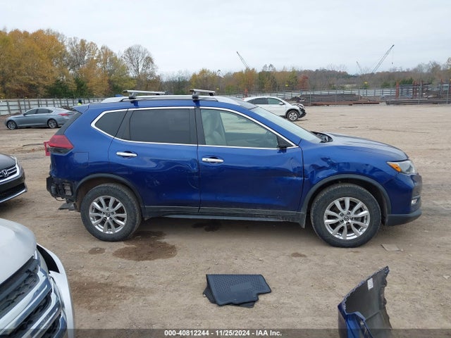 Nissan ROGUE SV 2018 5N1AT2MVXJC851277 Image 13