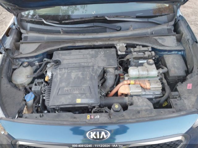 KNDCB3LC2K5304788 KIA NIRO LX