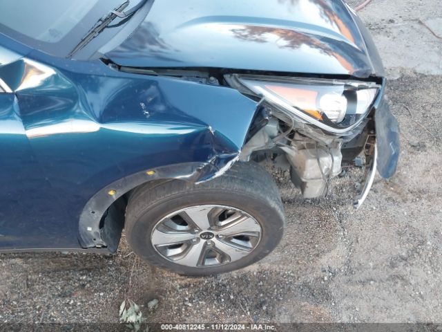 KNDCB3LC2K5304788 KIA NIRO LX