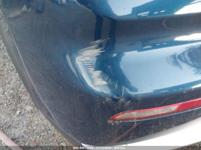 KNDCB3LC2K5304788 KIA NIRO LX