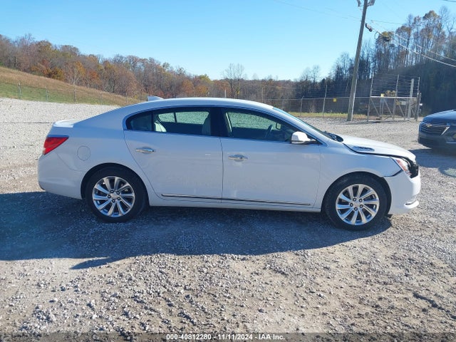1G4GB5G38FF256118 Buick Lacrosse Leather