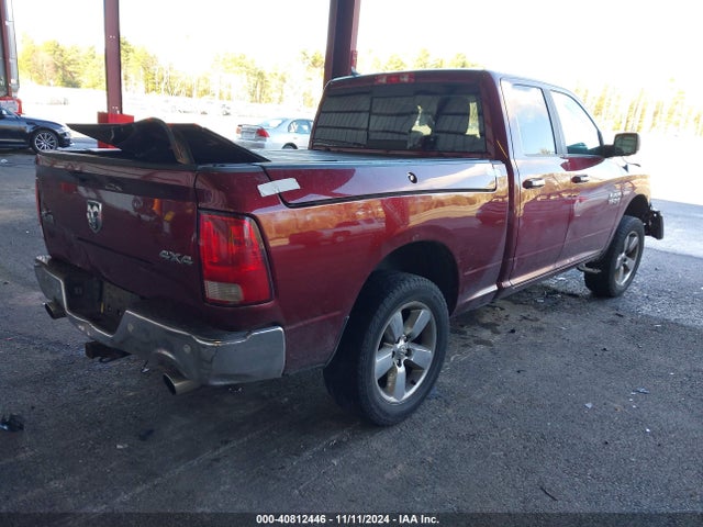 1C6RR7GT2HS675085 RAM 1500 Big Horn  4x4 6'4 Box