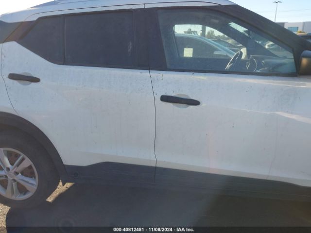 3N1CP5CU4JL525512 Nissan KICKS S