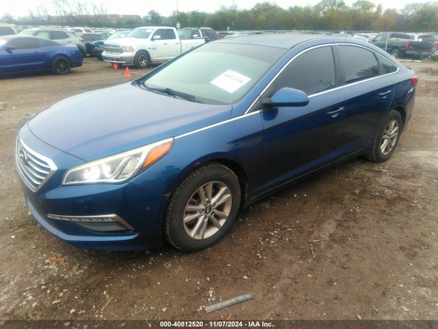 Hyundai SONATA SE 2015 5NPE24AF5FH104716 Image 2