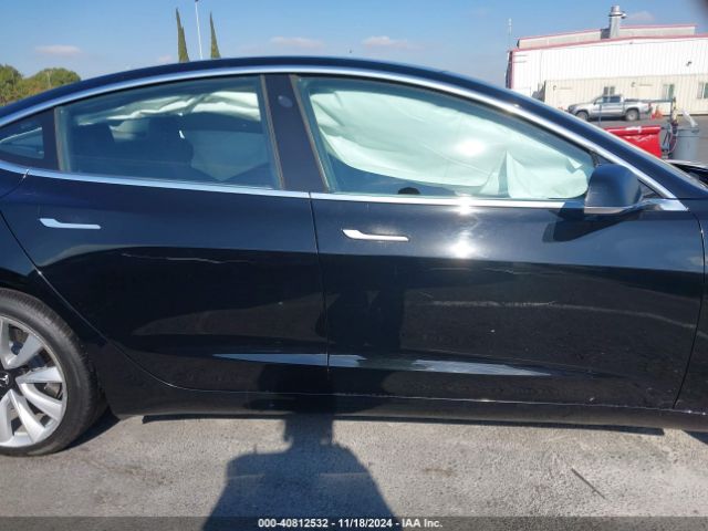 5YJ3E1EA7JF176181 Tesla Model 3 Long Range/mid Range
