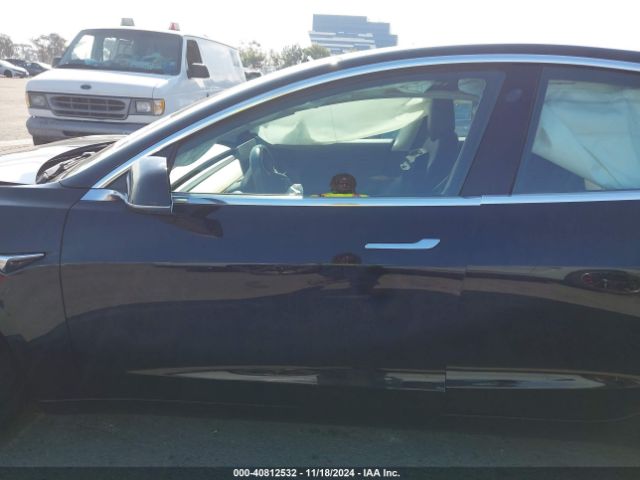 5YJ3E1EA7JF176181 Tesla Model 3 Long Range/mid Range