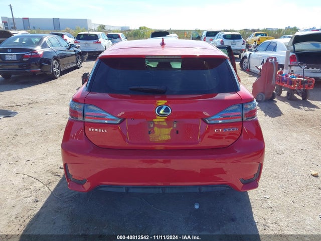 JTHKD5BH7F2221085 Lexus CT 200H