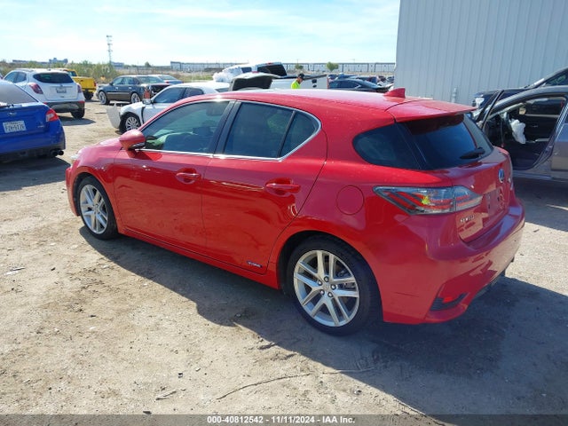 JTHKD5BH7F2221085 Lexus CT 200H