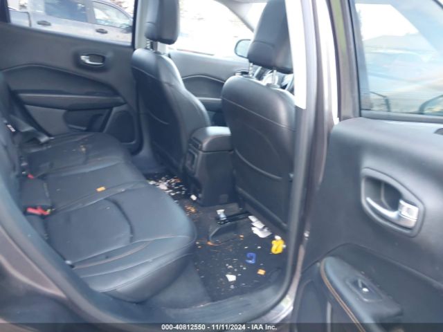 3C4NJDCB5JT214297 Jeep Compass Limited 4x4