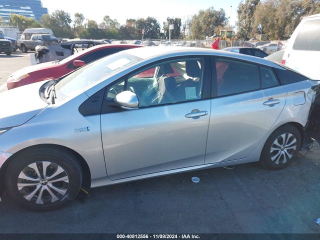 JTDKAMFP7M3175450 Toyota Prius Prime Le