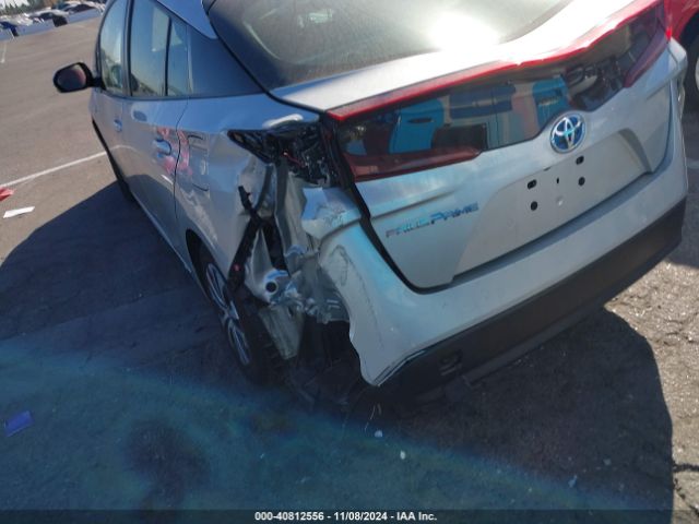 JTDKAMFP7M3175450 Toyota Prius Prime Le