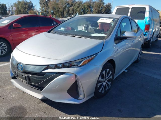 JTDKAMFP7M3175450 Toyota Prius Prime Le