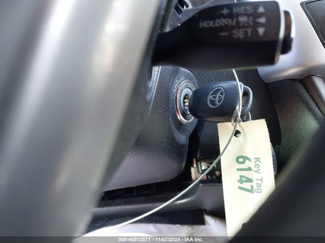 5TDBZRFH8HS429234 Toyota Highlander Le