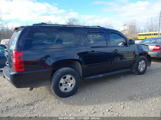 1GNSKJE71ER232700 Chevrolet Suburban 1500 Lt