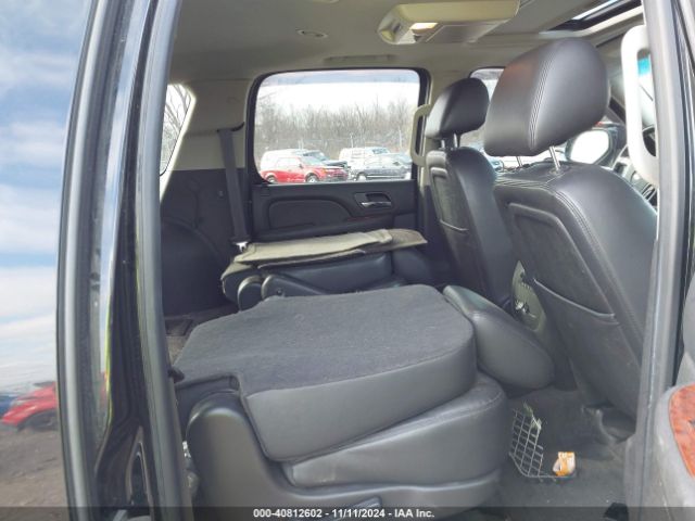 1GNSKJE71ER232700 Chevrolet Suburban 1500 Lt