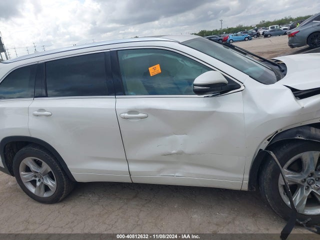 Toyota Highlander Limited 2019 5TDYZRFH1KS361165 Image 14