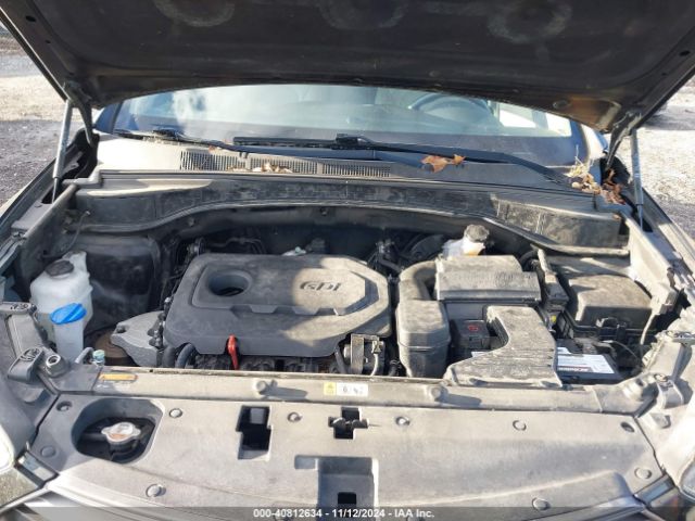 5NMZUDLB8HH023084 Hyundai Santa Fe Sport 2.4l