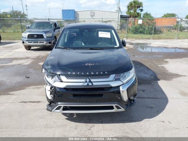 JA4AD3A33LZ039498 Mitsubishi Outlander Se 2.4