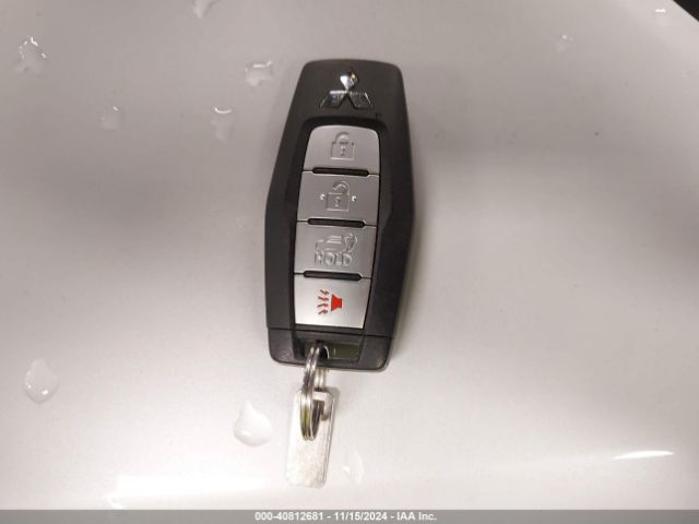 2022 MITSUBISHI OUTLANDER JA4J4VA84NZ060838 Photo 10