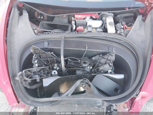 5YJ3E1EB1JF112694 Tesla Model 3 Long Range/performance
