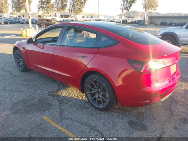 5YJ3E1EB1JF112694 Tesla Model 3 Long Range/performance