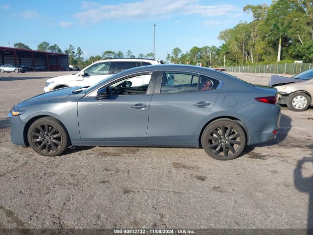 3MZBPACL7NM314911 Mazda Mazda3 Carbon Edition