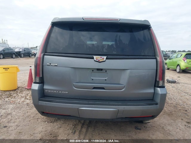 1GYS3CKJ3LR195772 Cadillac Escalade 2wd Premium Luxury