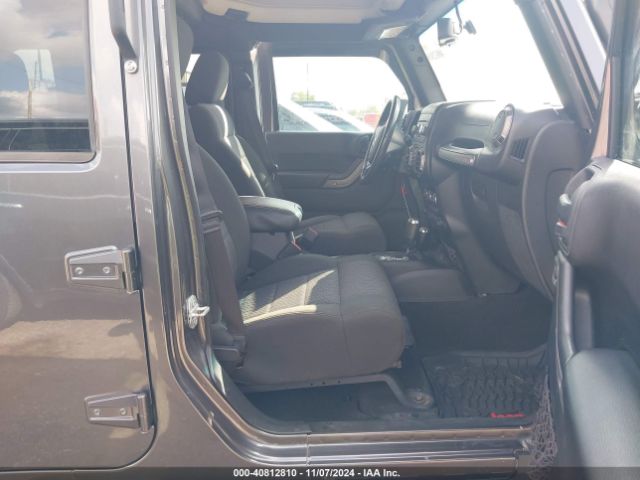 1C4BJWDG7GL265359 Jeep Wrangler Unlimited Sport