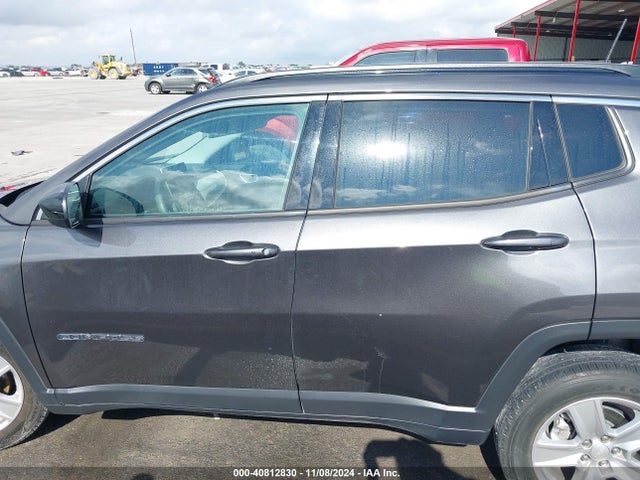 Jeep Compass Latitude 4x4 2022 3C4NJDBB8NT186115 Image 14