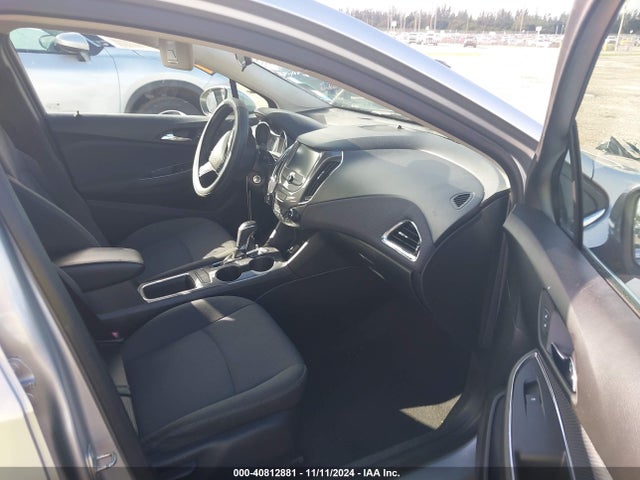 Chevrolet Cruze Lt Auto 2018 1G1BE5SM3J7202680 Image 5