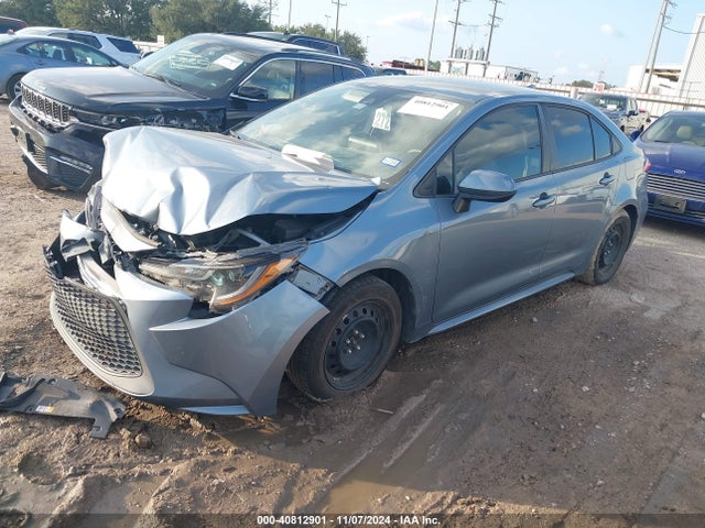 Toyota COROLLA LE 2020 5YFEPRAE2LP076572 Image 2