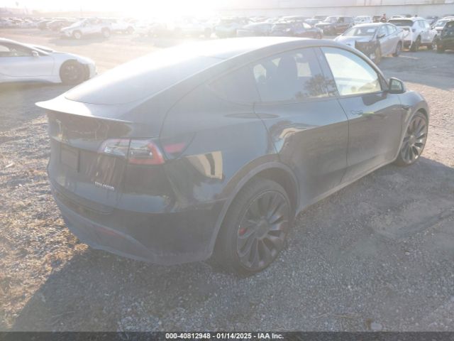 7SAYGDEF7NF552240 Tesla Model Y Performance Dual Motor All-wheel Drive