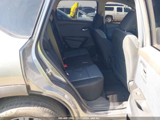 JN8BT3BA5PW404964 Nissan Rogue Sv Fwd