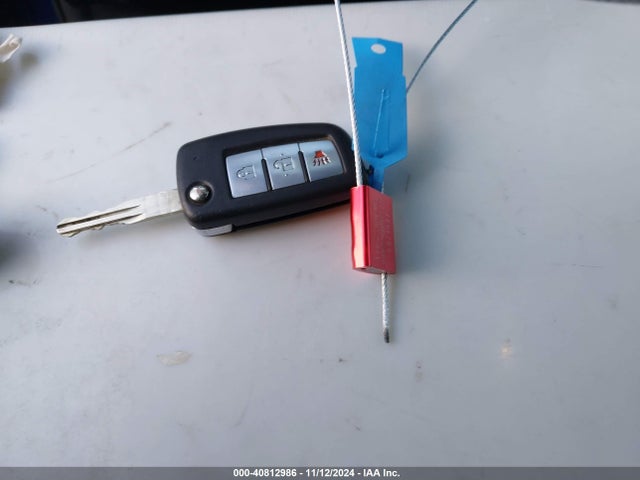 Nissan ROGUE S 2018 JN8AT2MT0JW452478 Image 11