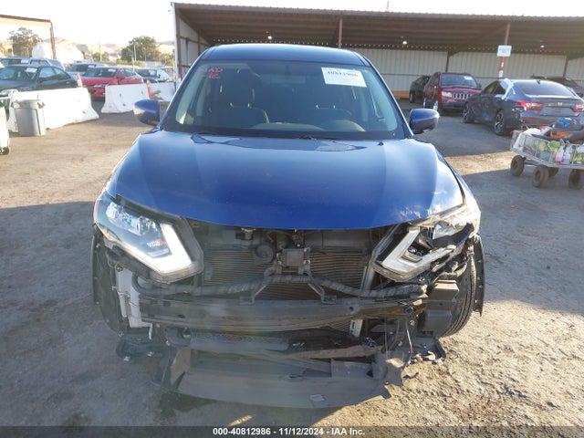 Nissan ROGUE S 2018 JN8AT2MT0JW452478 Image 13