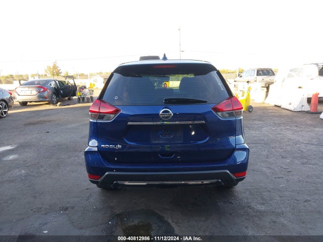 Nissan ROGUE S 2018 JN8AT2MT0JW452478 Image 17