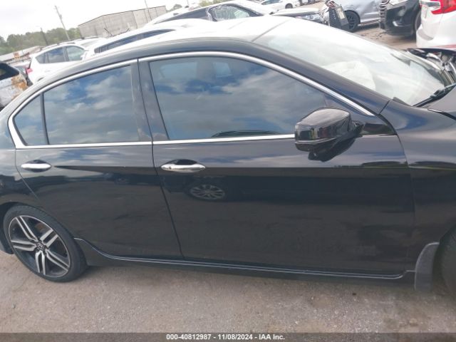 1HGCR3F94HA018504 Honda Accord Touring V6