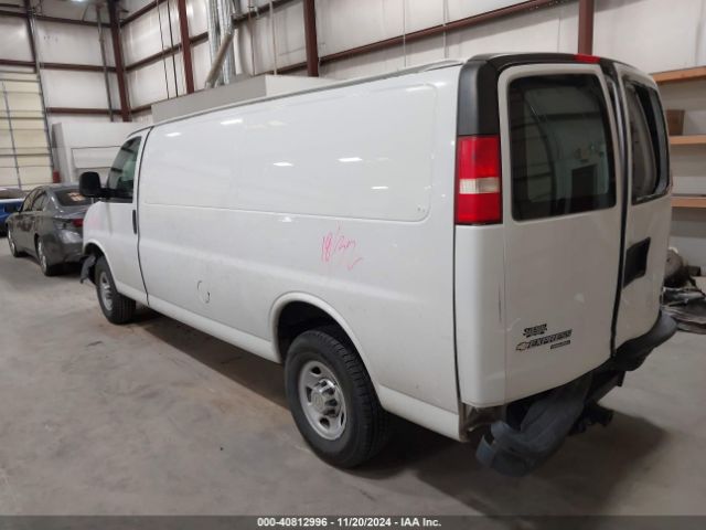 1GCWGGCG3E1141573 Chevrolet Express 2500 Work Van