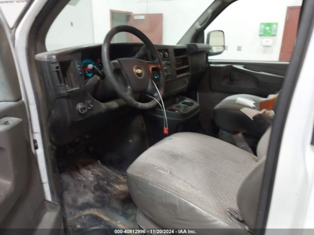 1GCWGGCG3E1141573 Chevrolet Express 2500 Work Van
