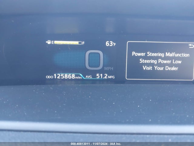 Toyota Prius Three 2017 JTDKARFU6H3043711 Image 16