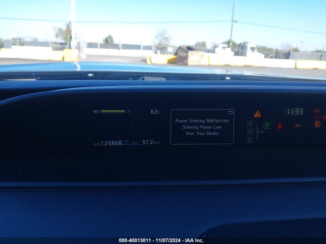JTDKARFU6H3043711 Toyota Prius Three